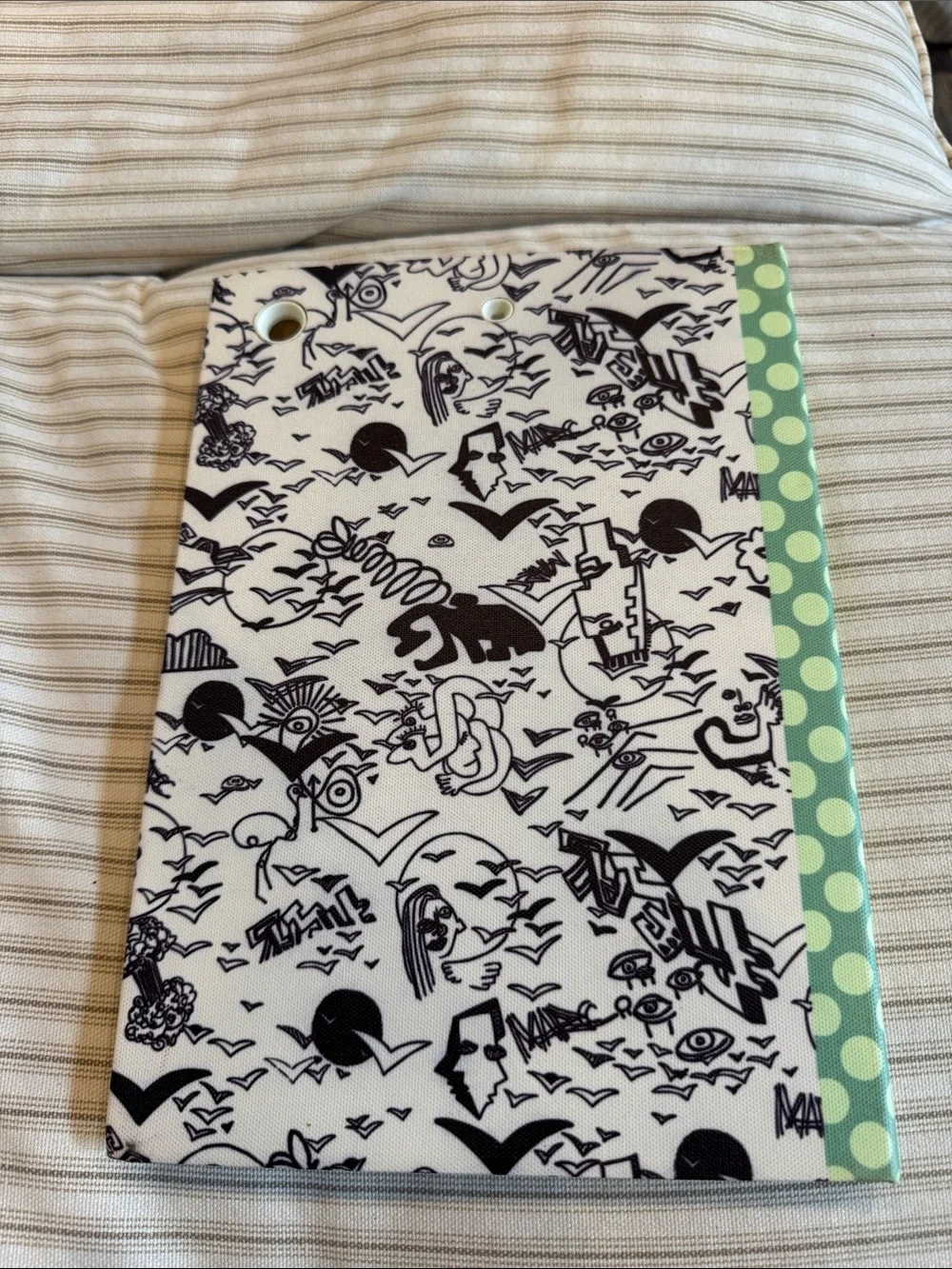 Marc by Marc Jacobs hard cover notebook style iPad table case